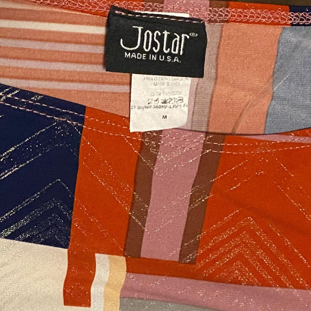 Jostar Stretchy Colorblock Geometric Golden Detail 3/4 Sleeves Tunic - Picture 7 of 10
